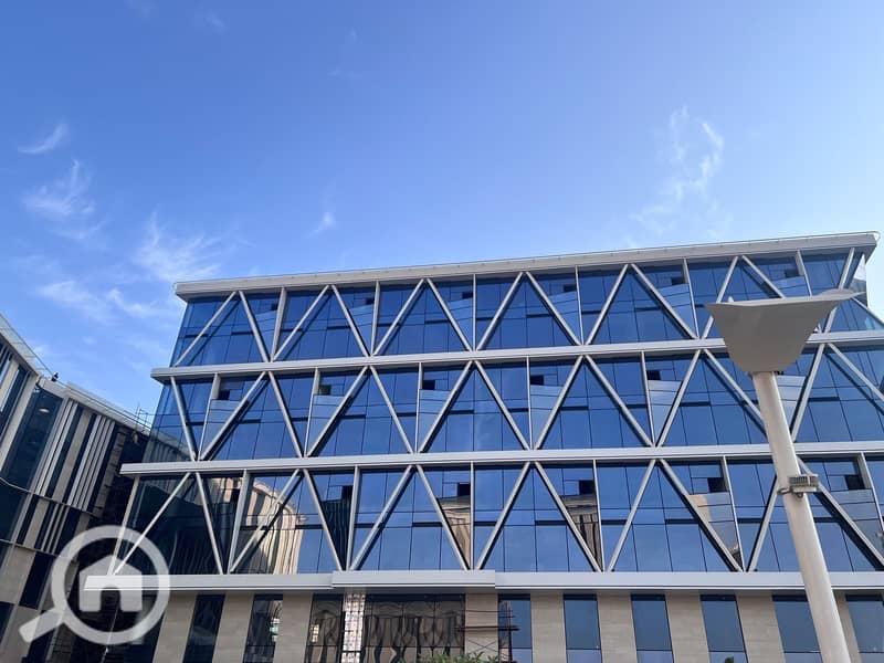 4 WhatsApp Image 2025-11-18 at 3.10. 27 PM (1). jpeg