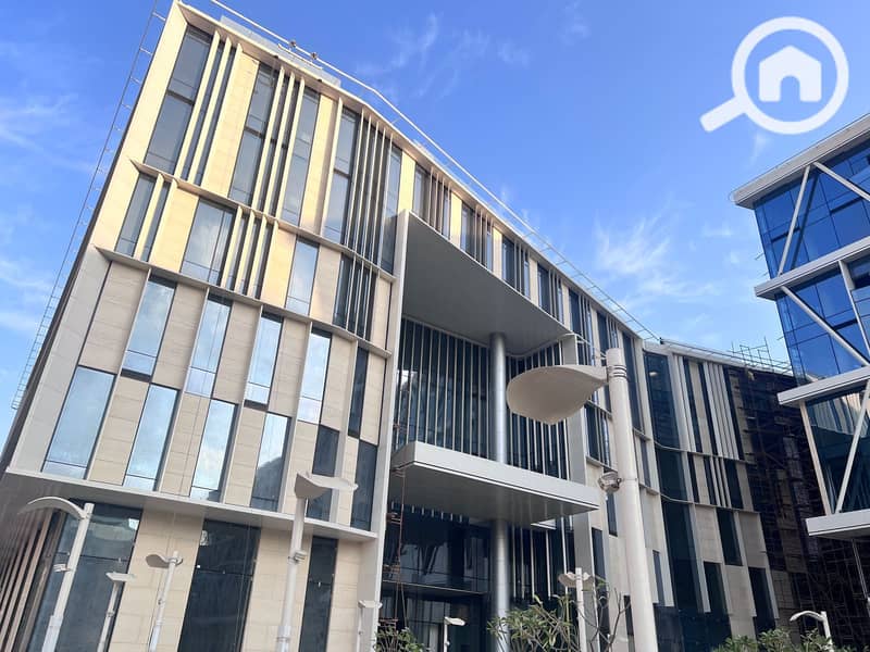 7 WhatsApp Image 2025-11-18 at 3.10. 26 PM. jpeg