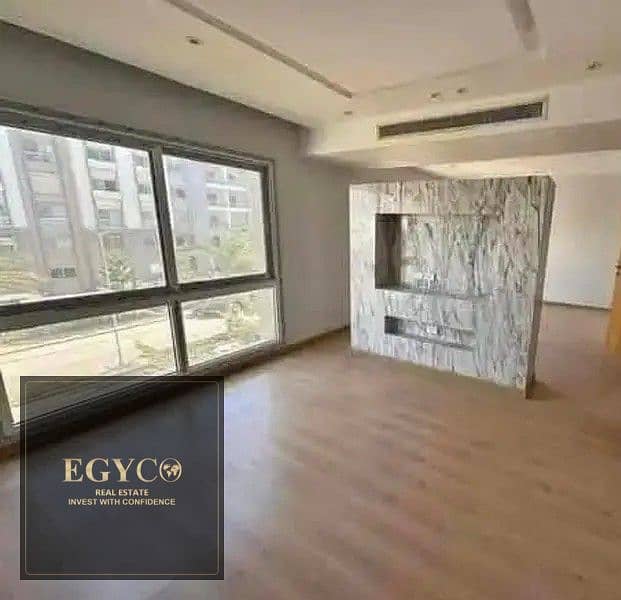 4 32016440-800x600. jpg