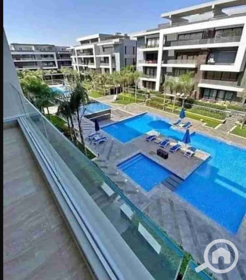 3 Screenshot_20251118_224045_Chrome. jpg