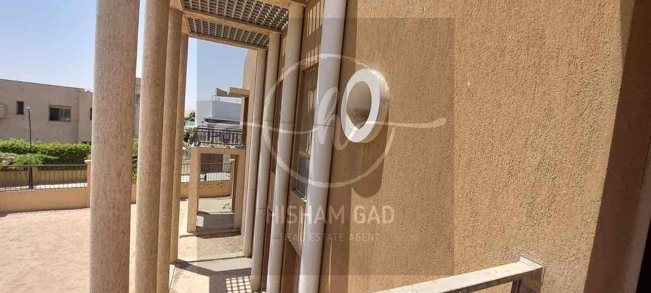 9 713aaee8-ef8b-493b-b0bb-7e275f756cdf. jpg