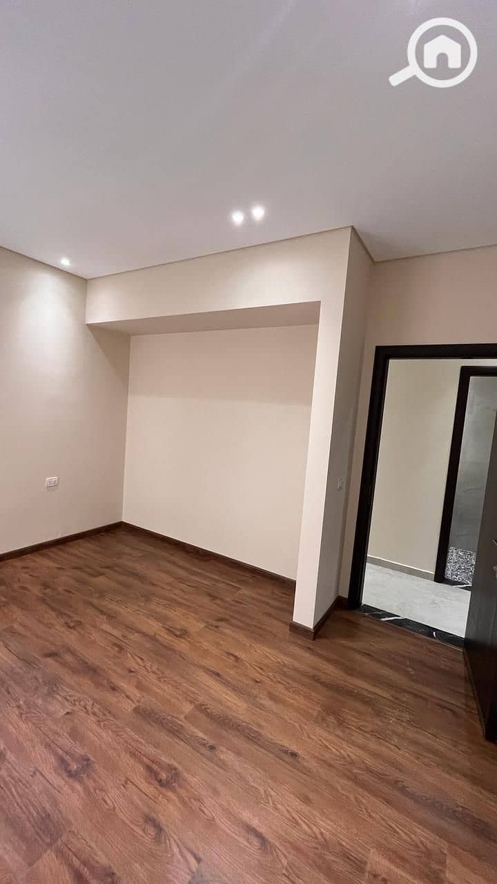 10 WhatsApp Image 2025-11-12 at 1.30. 17 PM. jpeg