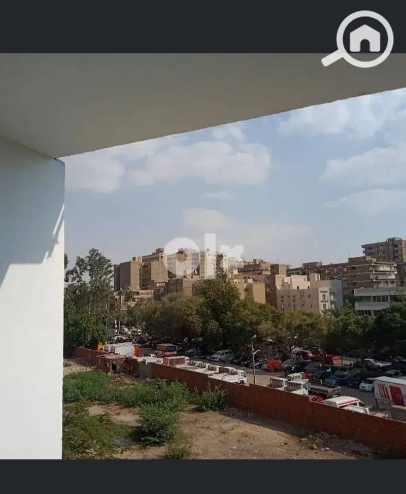 2 be96a822-0008-4f78-9e78-1d5e4d108c53. jpeg