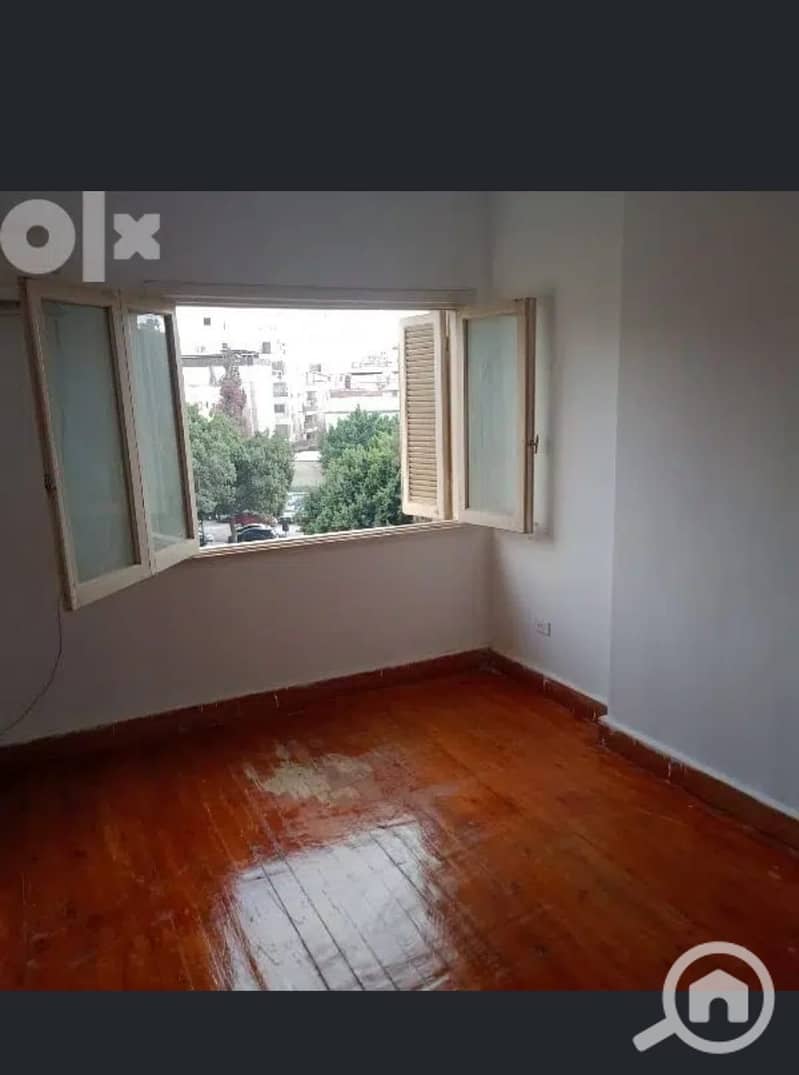 5 bd1af9a2-3d77-4ba7-a784-0842863e4a35. jpeg