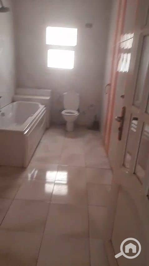 15 WhatsApp Image 2025-11-16 at 1.55. 24 PM (3). jpeg