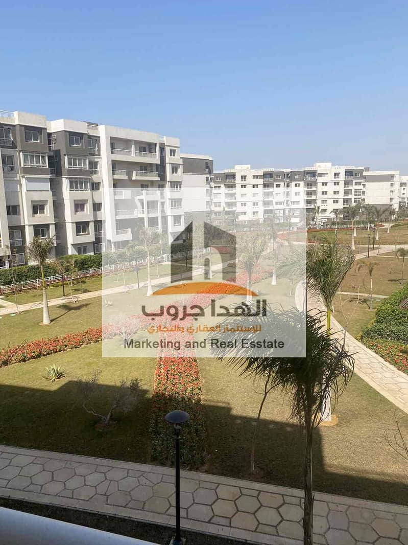 7 5f423080-3b2e-41a9-bfa1-b7ab193c2636. jpg