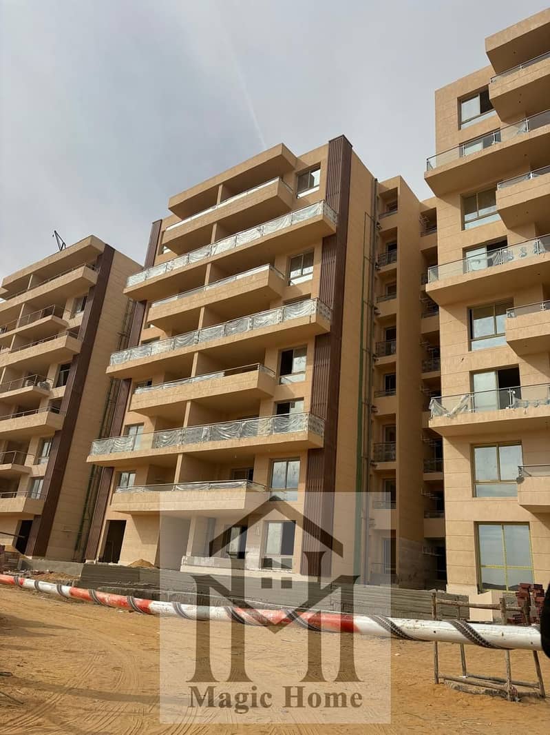 3 2469b30d-4ac9-494b-8787-42ee8c932383. jpg