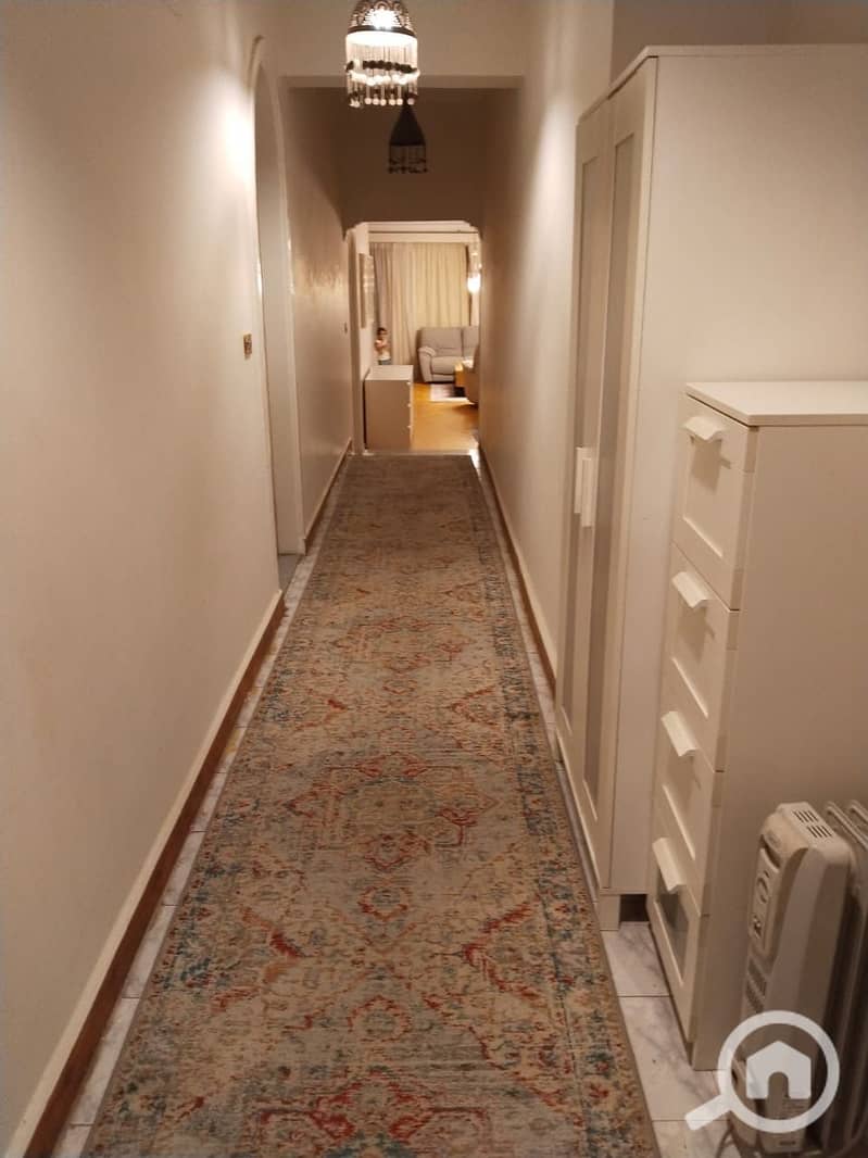 6 3bfa58cc-0d0d-4021-a342-a8a7c993ce02. jpeg