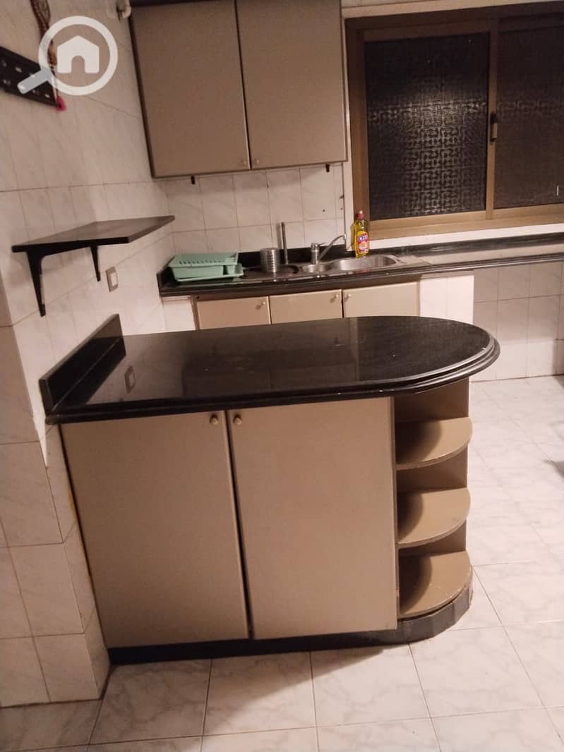 9 2c60d527-a956-4580-bd35-fb0dff6564f4. jpeg