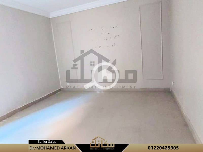 5 83c0c504-bafd-42bf-83cc-7dc21d483ccf. jpg