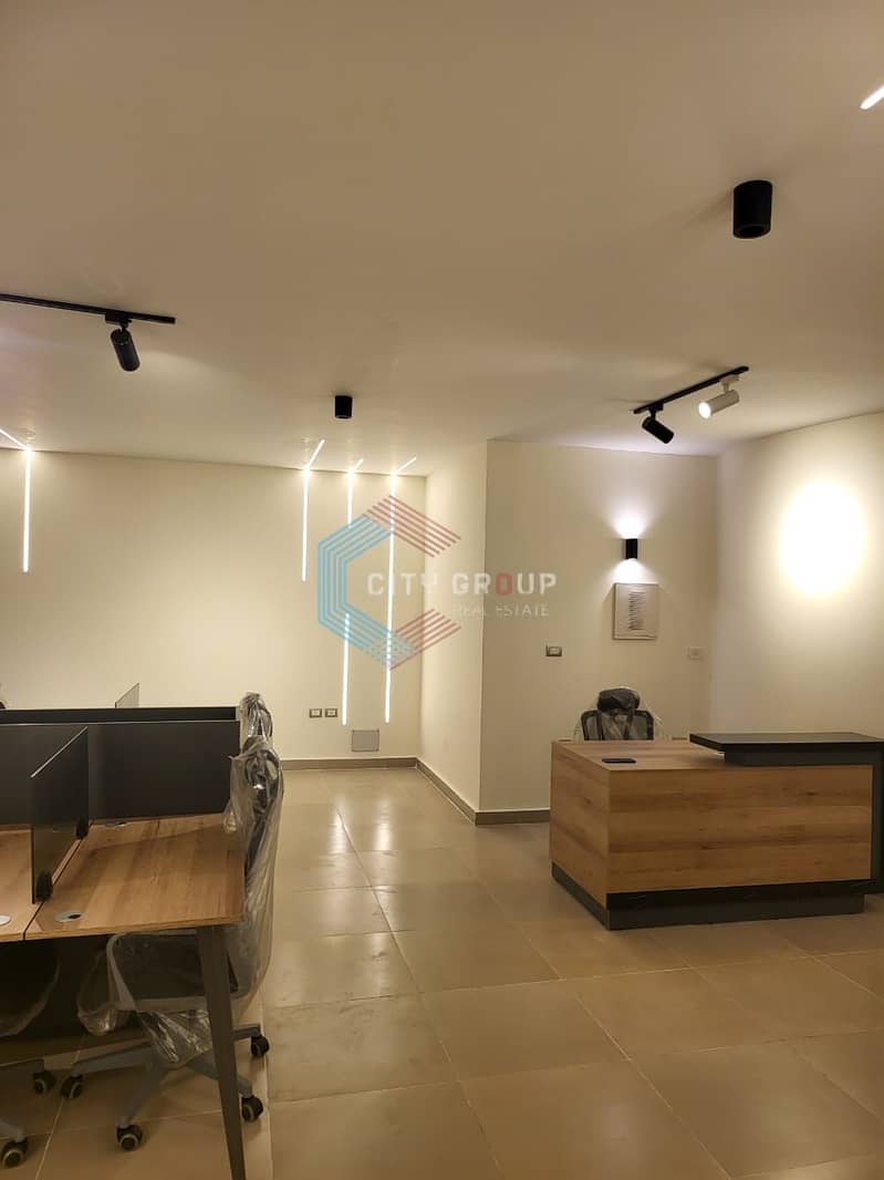 4 82f712f2-4216-4522-bc0f-2ed9d1e73cd2. jpg