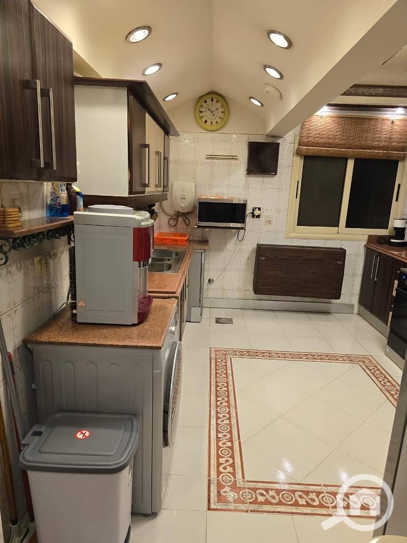 5 bbf483ae-d7b4-480a-b28f-3f7f5df30f1d. jpeg