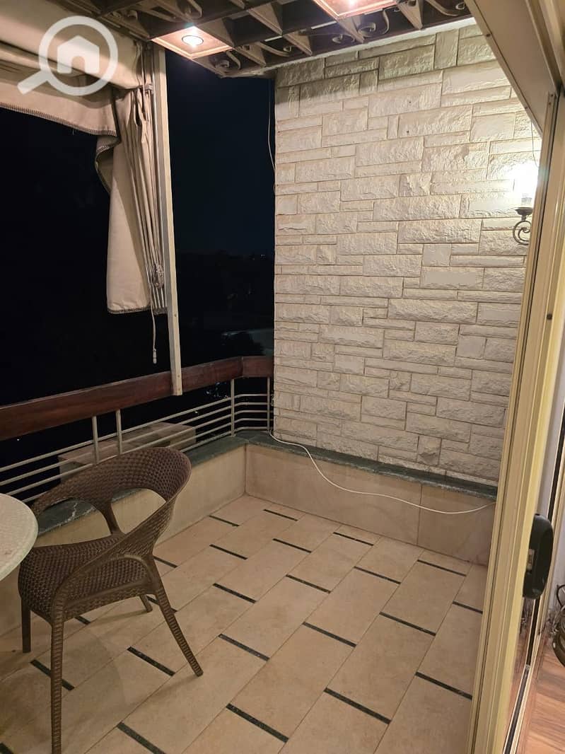 18 f79cfee6-8fb5-44b9-a4e9-c0be19223206. jpeg