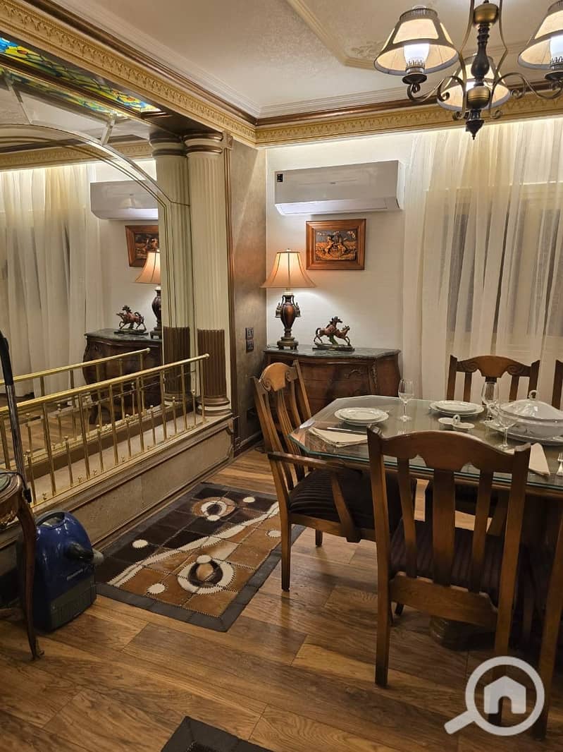 30 876fc97d-a144-4fa5-b0b1-faa5fefaf8bf. jpeg