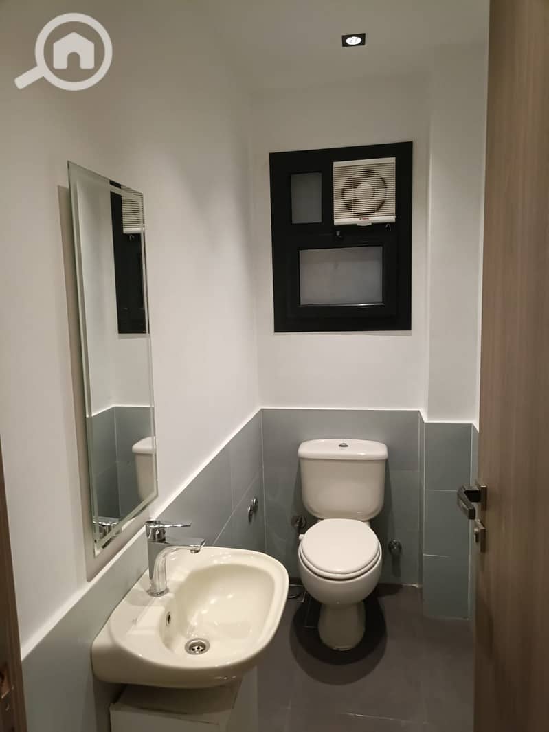 11 IMG-20251118-WA0095. jpg