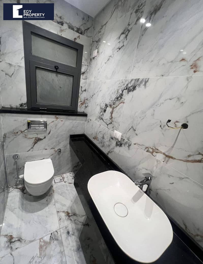 5 WhatsApp Image 2025-11-18 at 1.59. 46 PM (1). jpeg