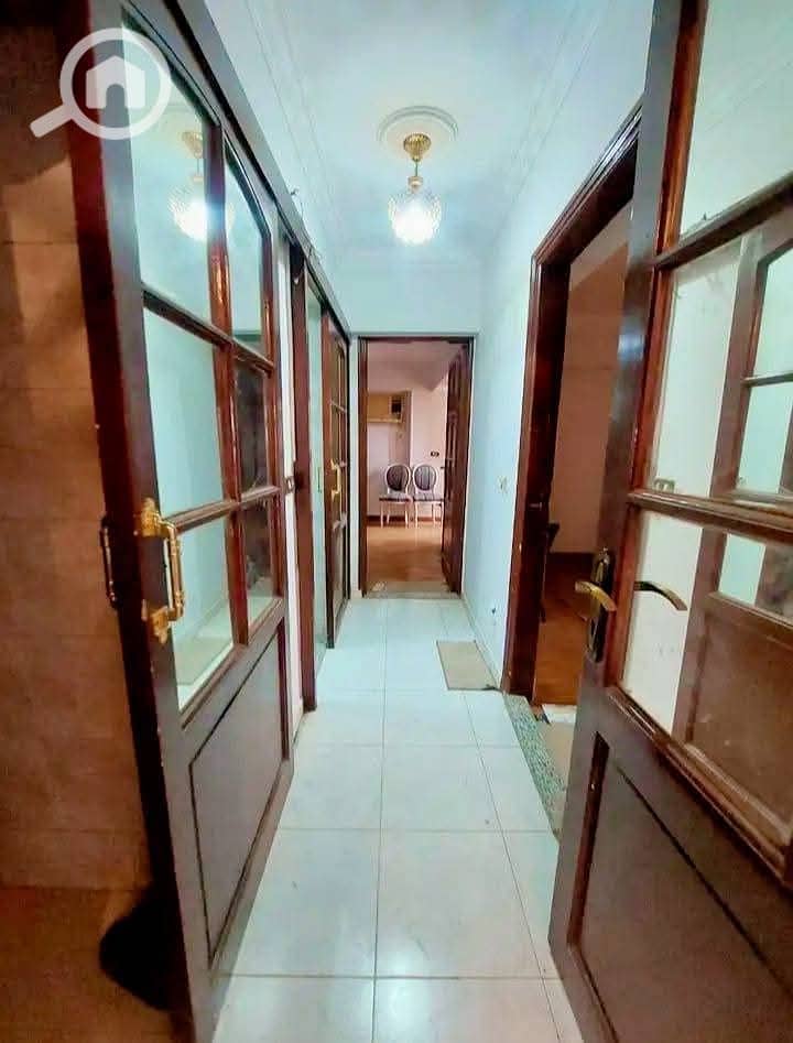 9 fdbbbc2c-c928-42a7-9131-54be0be94226. jpeg