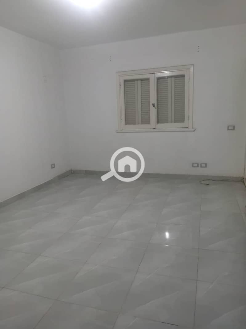 2 780f66aa-756c-416b-847d-4bc857c41ac7. jpeg