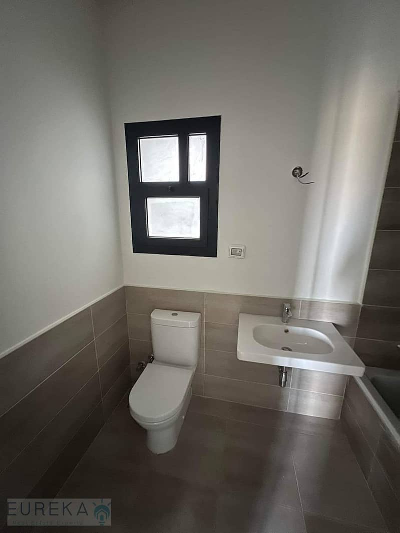 5 WhatsApp Image 2024-07-30 at 11.36. 54 AM (1). jpeg