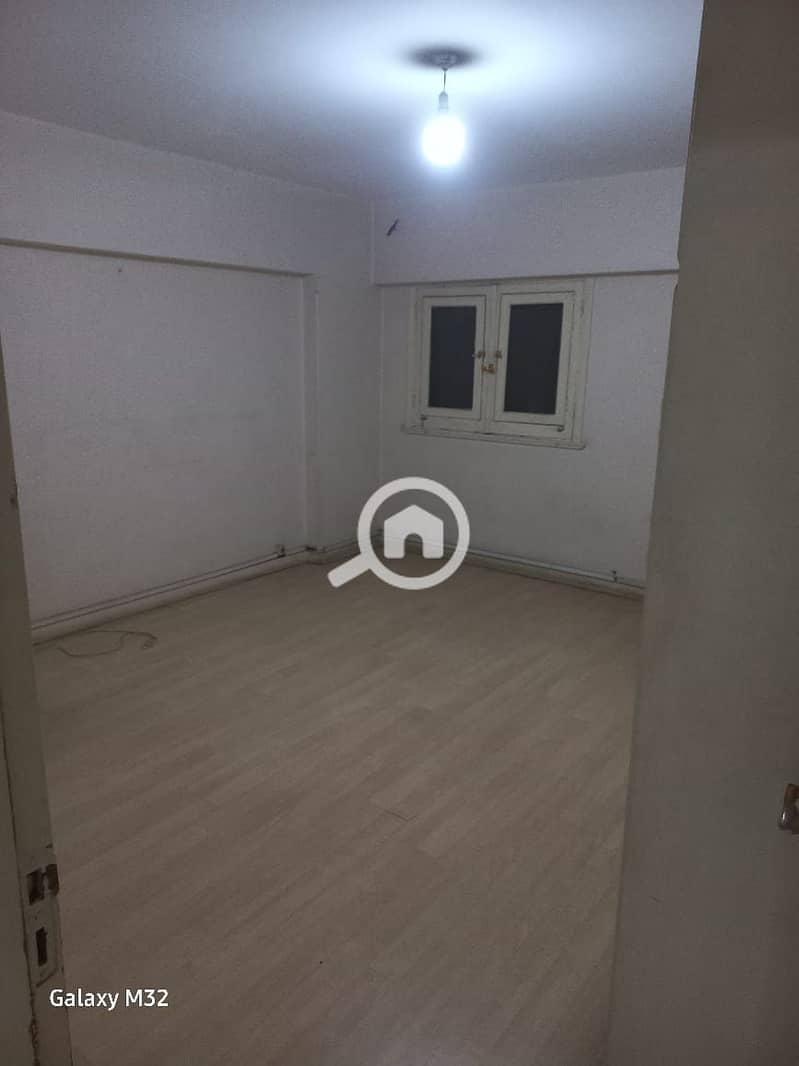 9 fcf43344-10ff-45db-acce-ed6f710d42e0. jpeg