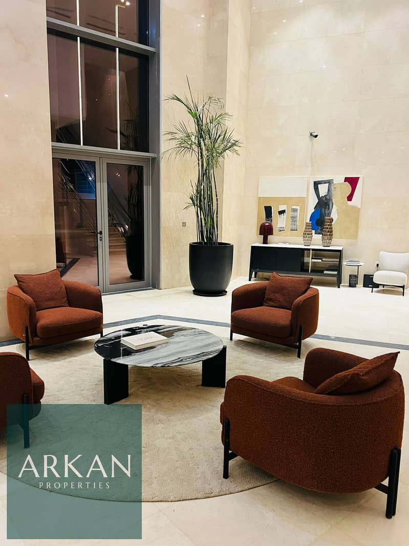 8 131d074a-4c56-4e18-8e22-3530973c1f7e. jpg