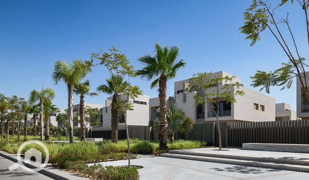 4 WhatsApp Image 2025-11-12 at 04.10. 24_aea21d7e. jpg