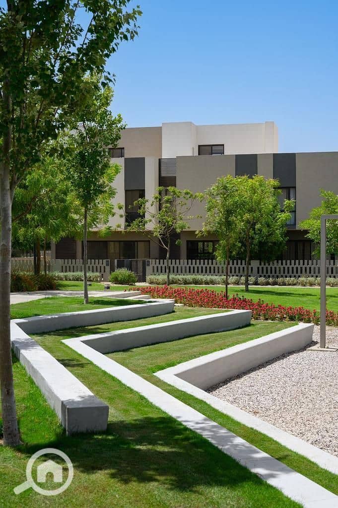 8 WhatsApp Image 2025-11-12 at 04.10. 37_11aa606b. jpg