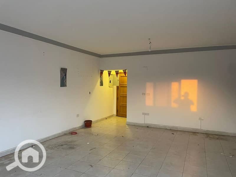 5 WhatsApp Image 2025-11-18 at 14.10. 18_60fbacbd. jpg