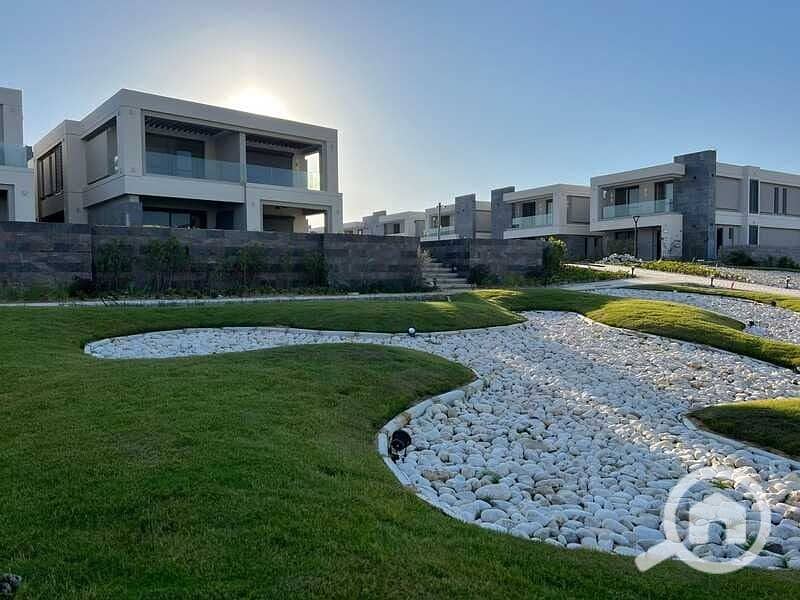 3 WhatsApp Image 2025-11-05 at 14.43. 13 (2). jpeg