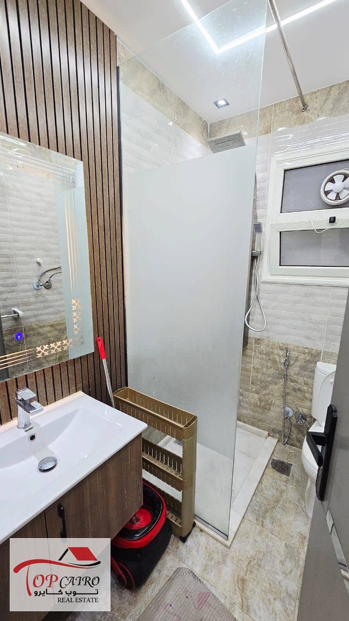 7 4369a5d6-dccd-48b0-8967-1298aa62ea90. jpeg