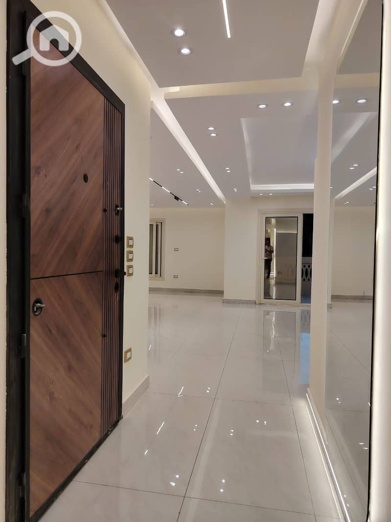 9 WhatsApp Image 2025-10-23 at 18.58. 04_ba7b84e5. jpg