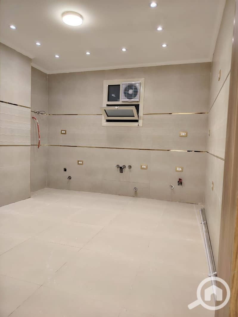 21 WhatsApp Image 2025-10-23 at 18.58. 06_b94ab869. jpg