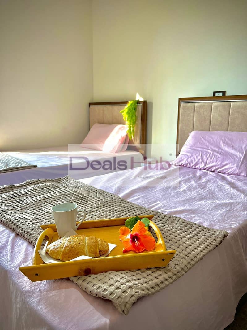 9 82acc218-81a9-4719-8745-9dabf8bba6fd. jpg