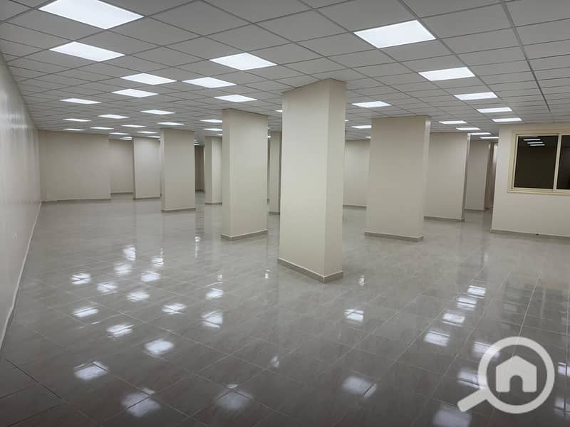 8 WhatsApp Image 2025-11-17 at 10.53. 40 PM. jpeg