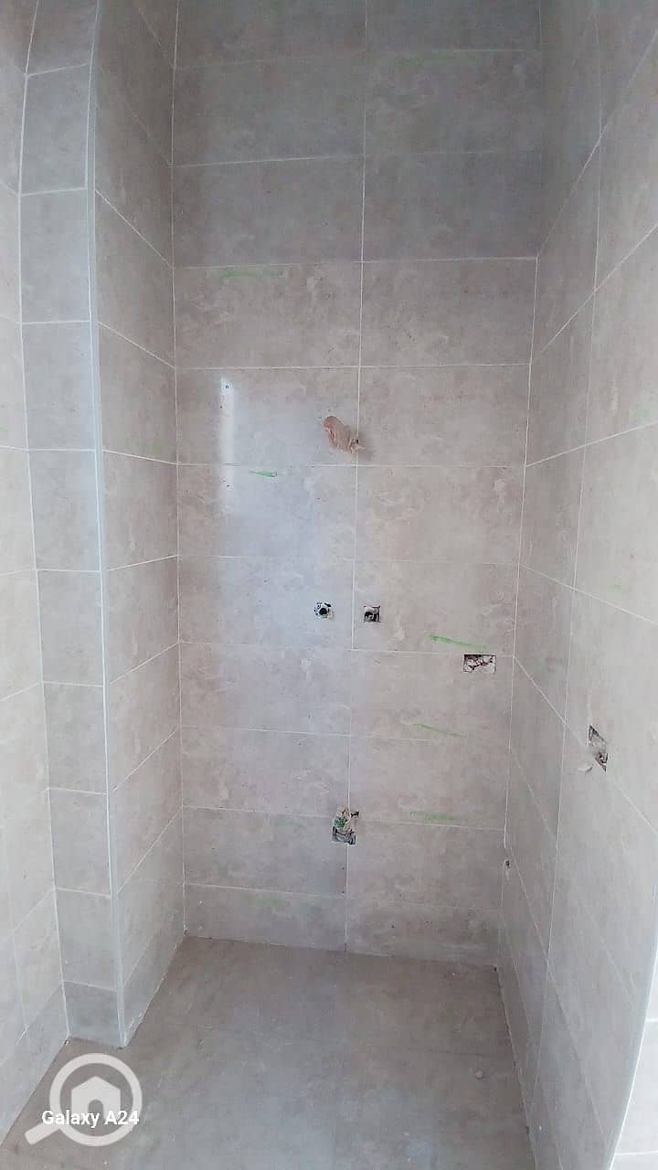 10 WhatsApp Image 2025-10-21 at 11.53. 00_846fea42. jpg