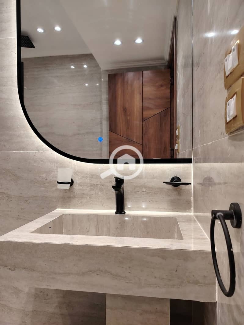 11 WhatsApp Image 2025-11-19 at 10.38. 12_abc278f1. jpg