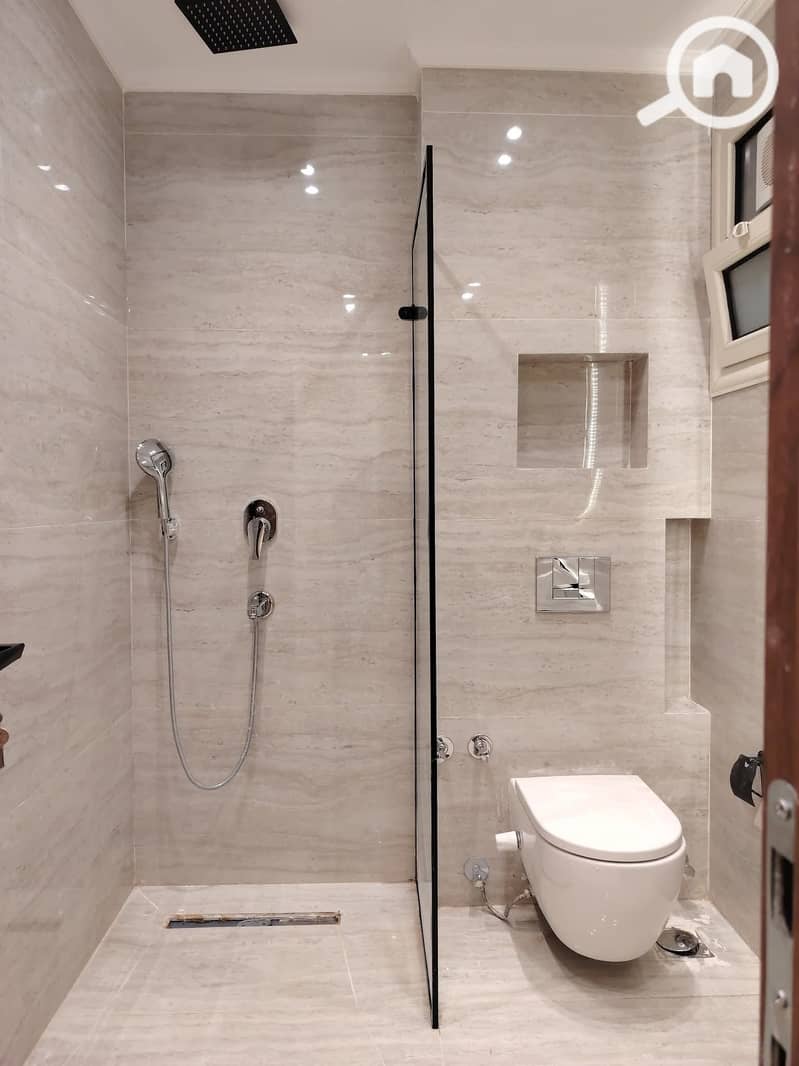 12 WhatsApp Image 2025-11-19 at 10.38. 12_b4597630. jpg