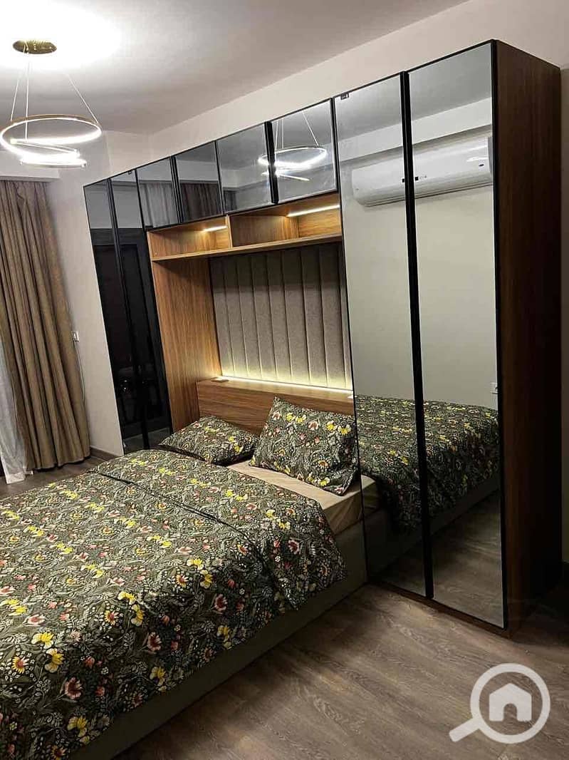 7 813a872c-408c-4867-8ff9-71ca7b1c1521. jpg