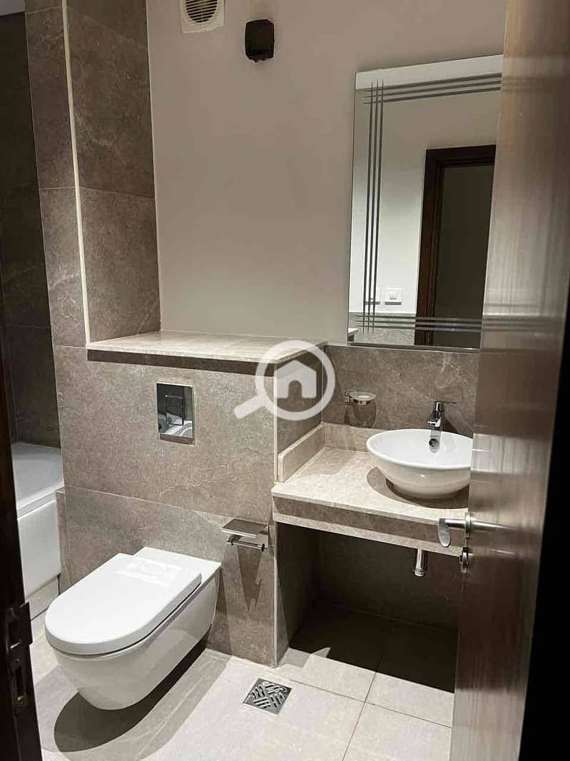 13 5ba0e52f-b19a-46cc-9a64-86c744848eac. jpg