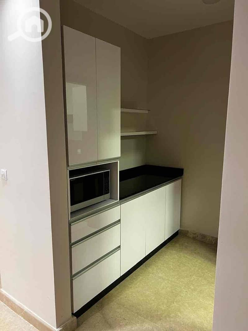 19 a25d8ba5-dbc1-41fd-8841-8fa9e724e415. jpg