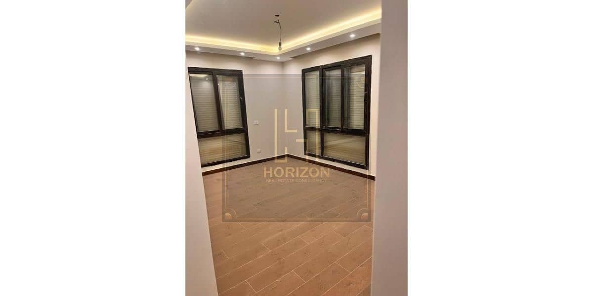 5 WhatsApp Image 2025-10-08 at 1.26. 07 PM (1). jpg