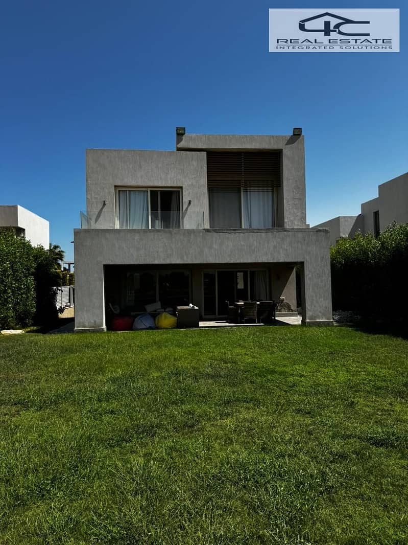 2 WhatsApp Image 2025-11-18 at 16.49. 55. jpeg