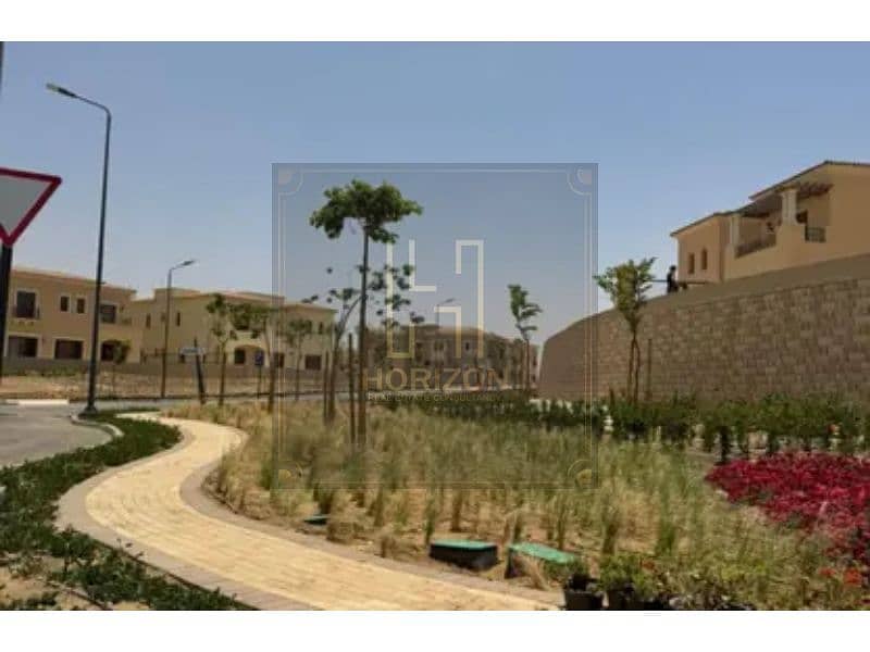 2 8170625-6a247o. jpg