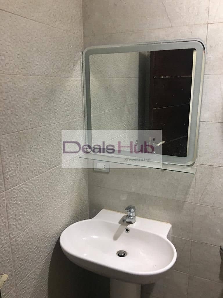 23 783536fa-dc8a-426b-842b-1155bdea5599. jpg