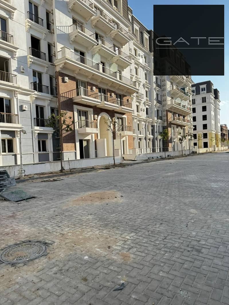 7 092d66e2-63e6-434f-8a27-8b367d196e2a. jpeg