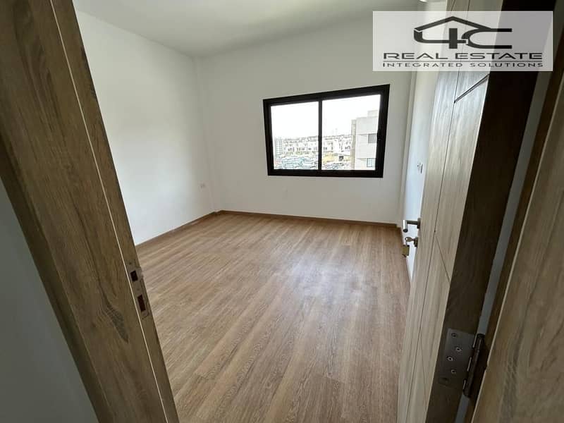 6 WhatsApp Image 2025-11-18 at 7.13. 58 PM (1). jpeg