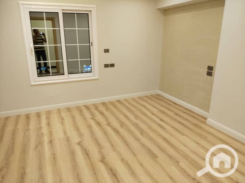 3 WhatsApp Image 2025-11-02 at 11.00. 31_5636f980. jpg