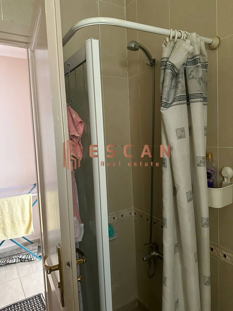 10 U544408 (23). jpg