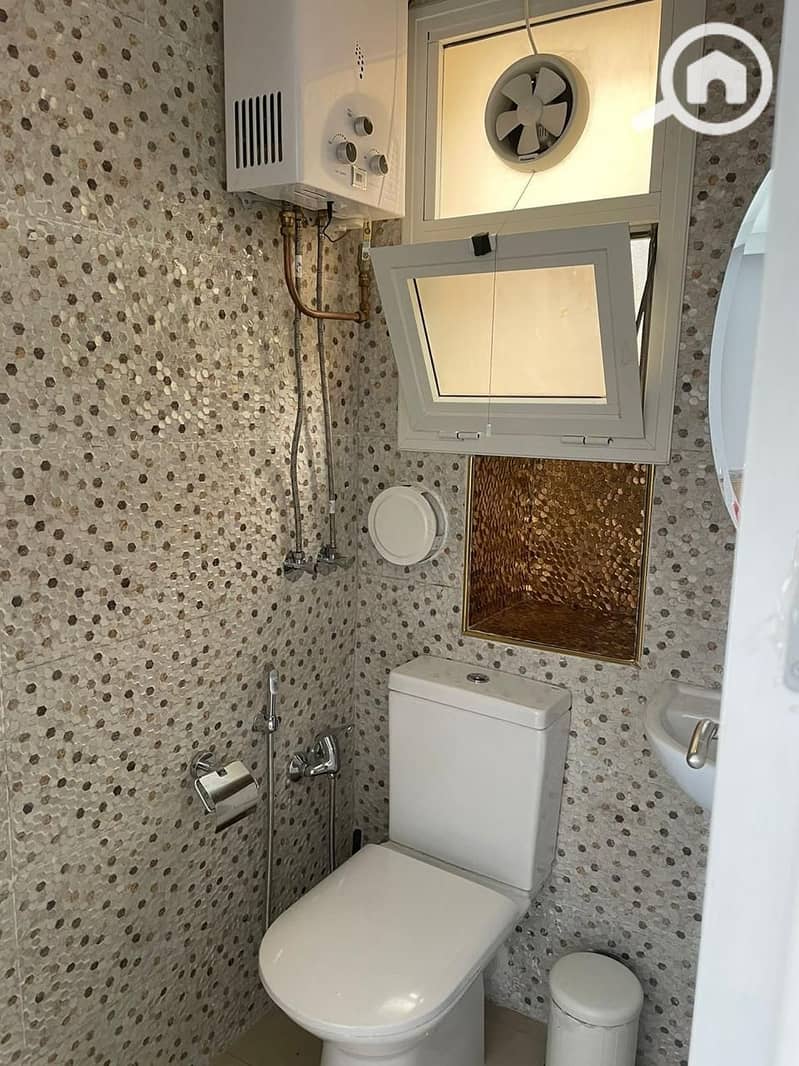 4 WhatsApp Image 2025-11-17 at 2.38. 01 AM (2). jpeg