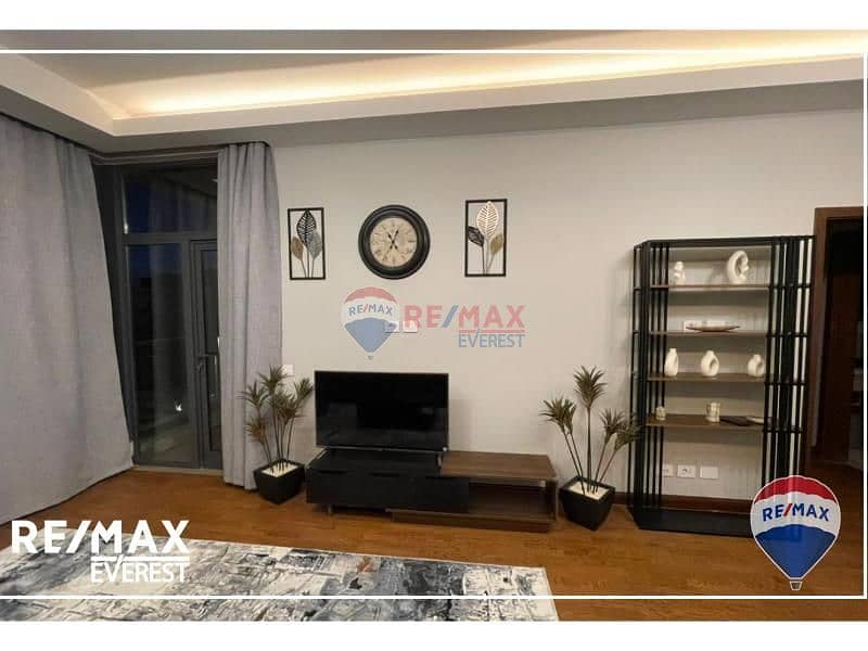 4 a69360e9-c51e-43a5-aaed-2ab236ee490d. jpg